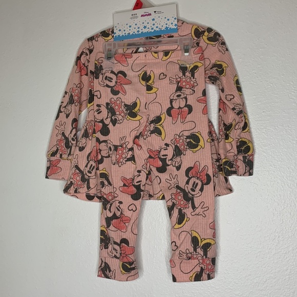 Disney’s Minnie Mouse Baby Girls Peplum Top, Leggings and Headband Set, 3 Piece - Picture 4 of 5